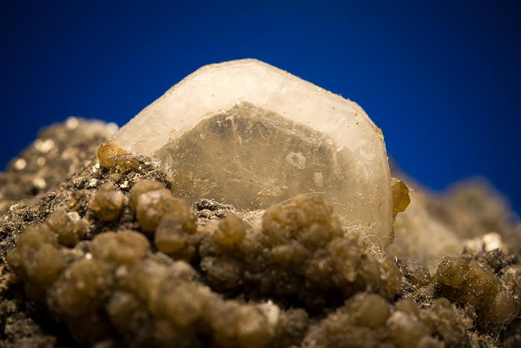 APATITE with SIDERITE and PYRITE